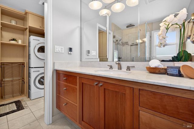 3329 Bonita Vista Ln, Santa Rosa, CA 95404