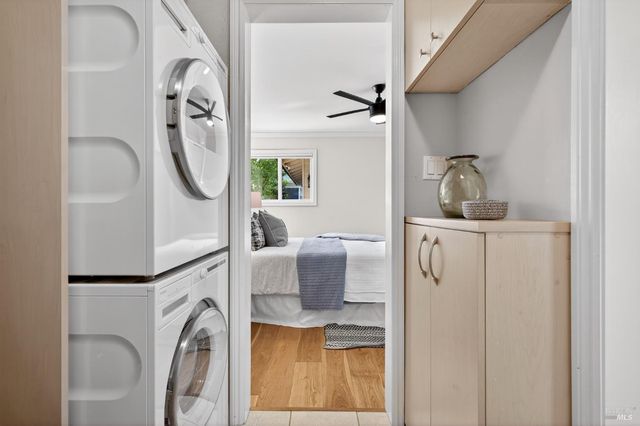 3329 Bonita Vista Ln, Santa Rosa, CA 95404