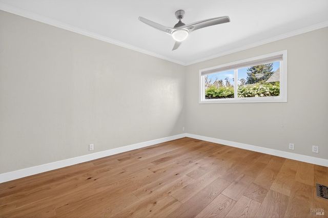 3329 Bonita Vista Ln, Santa Rosa, CA 95404