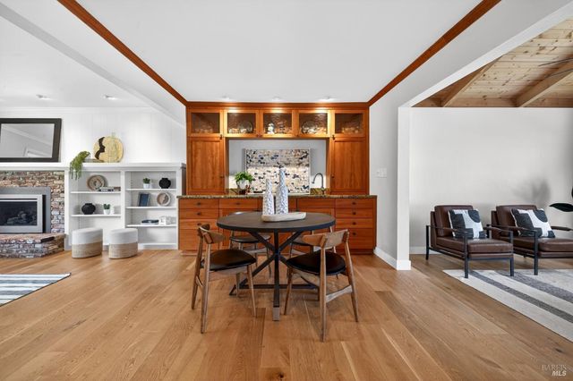 3329 Bonita Vista Ln, Santa Rosa, CA 95404