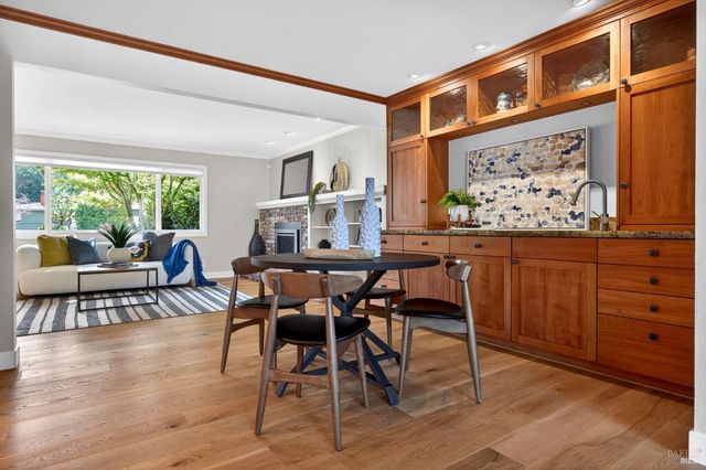 3329 Bonita Vista Ln, Santa Rosa, CA 95404