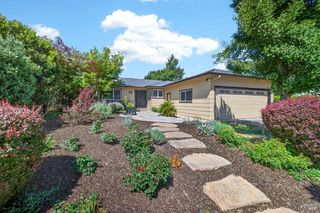 3329 Bonita Vista Ln, Santa Rosa, CA 95404