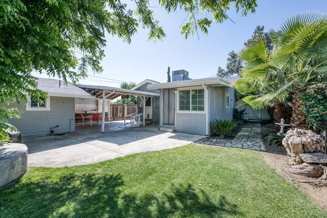 384 W Fir Avenue, Pinedale, CA 93650