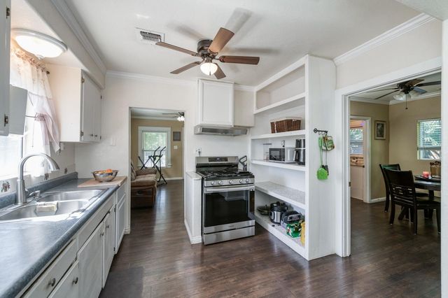 384 W Fir Avenue, Pinedale, CA 93650