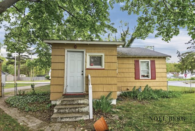 3300 8th Street, Muskegon, MI 49444