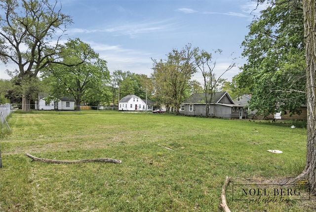 3300 8th Street, Muskegon, MI 49444