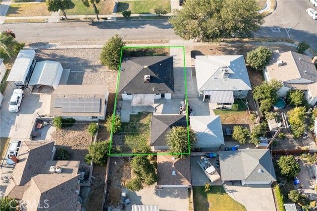 557 E Trenton, San Bernardino, CA 92404