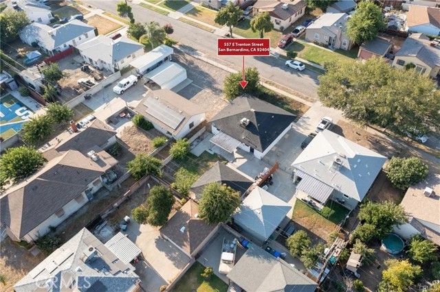557 E Trenton, San Bernardino, CA 92404