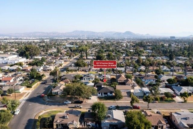 557 E Trenton, San Bernardino, CA 92404