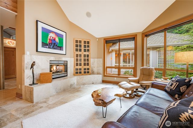 8815 Goshawk Road, Blaine, WA 98230