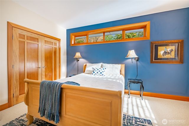 8815 Goshawk Road, Blaine, WA 98230