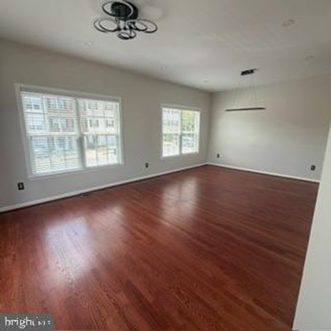 100 SAND DOLLAR CV, Stafford, VA 22554