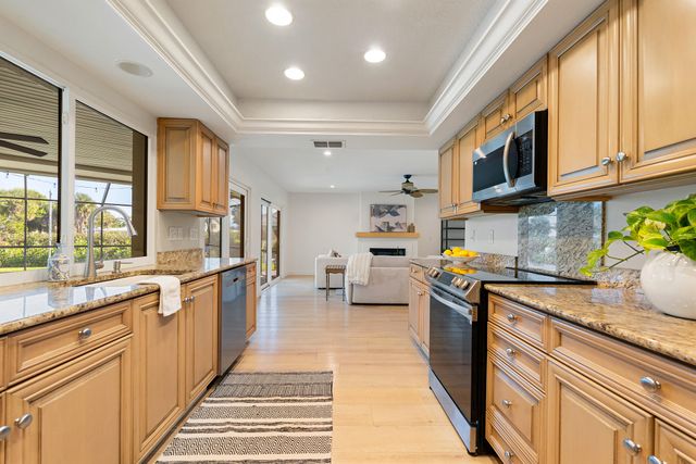 5 Cache Cay Drive, Vero Beach, FL 32963