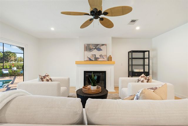 5 Cache Cay Drive, Vero Beach, FL 32963
