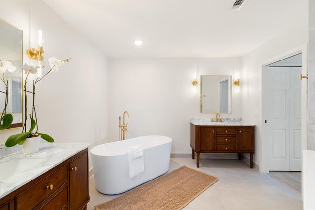 5 Cache Cay Drive, Vero Beach, FL 32963