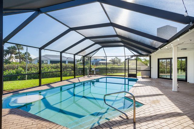 5 Cache Cay Drive, Vero Beach, FL 32963