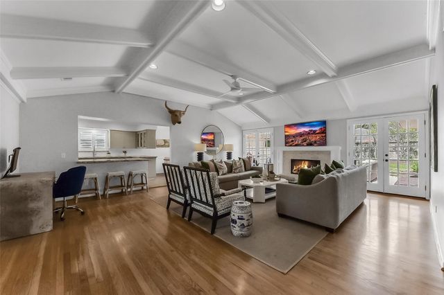 7706 Meadowbriar Lane, Houston, TX 77063