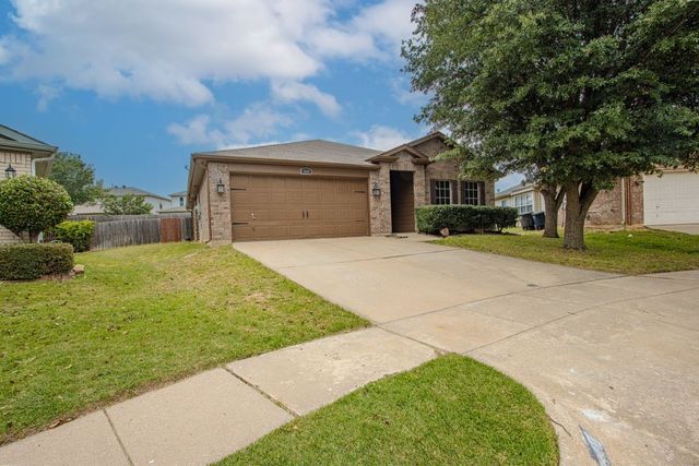 1400 Horseshoe Bend Court, Fort Worth, TX 76131