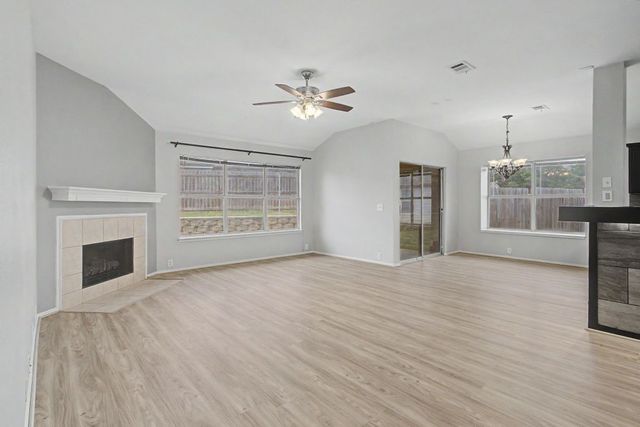 1400 Horseshoe Bend Court, Fort Worth, TX 76131