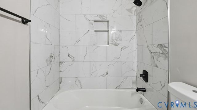 8183 Burnside Ct, Mechanicsville, VA 23116