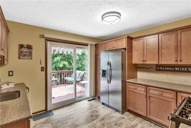 156 Dinwiddie Dr, Plum Boro, PA 15068