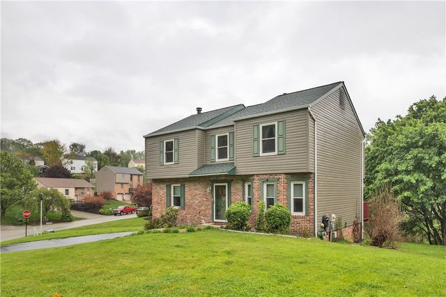 156 Dinwiddie Dr, Plum Boro, PA 15068