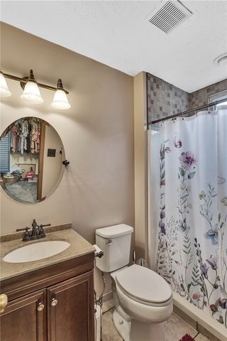 156 Dinwiddie Dr, Plum Boro, PA 15068