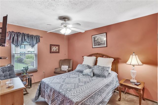 156 Dinwiddie Dr, Plum Boro, PA 15068