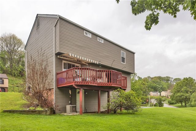 156 Dinwiddie Dr, Plum Boro, PA 15068