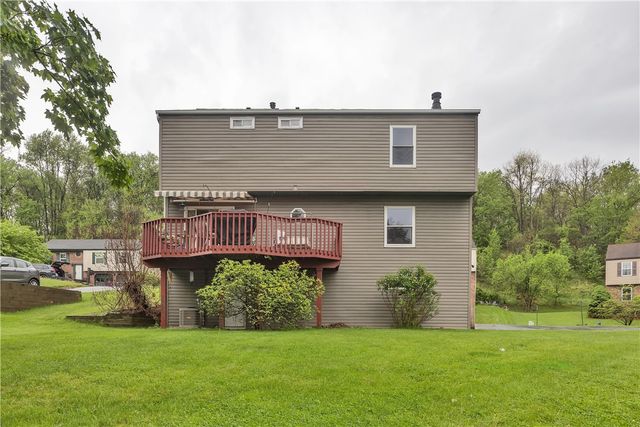 156 Dinwiddie Dr, Plum Boro, PA 15068