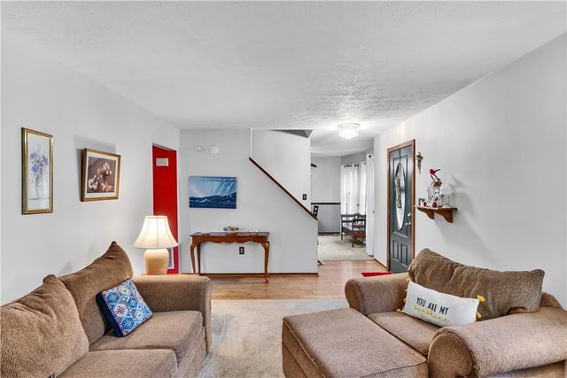 156 Dinwiddie Dr, Plum Boro, PA 15068