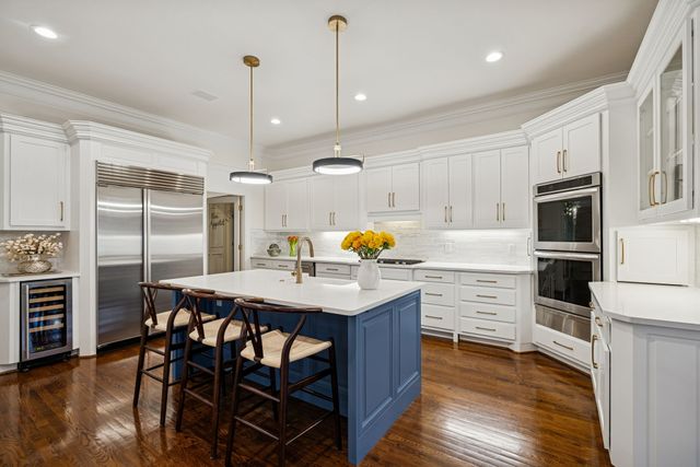 915 Calloway Dr, Brentwood, TN 37027