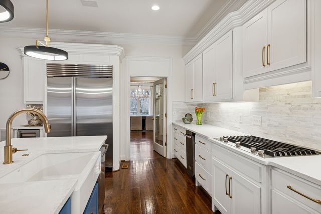 915 Calloway Dr, Brentwood, TN 37027