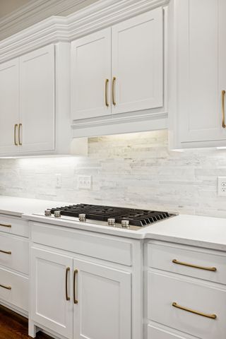 915 Calloway Dr, Brentwood, TN 37027