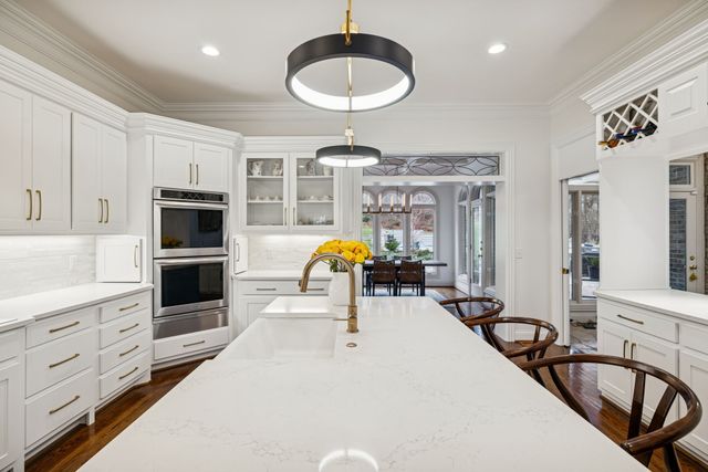 915 Calloway Dr, Brentwood, TN 37027