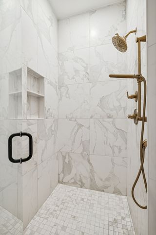 915 Calloway Dr, Brentwood, TN 37027