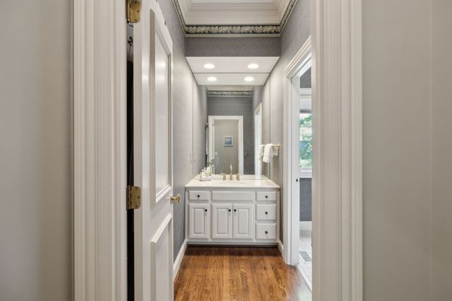 915 Calloway Dr, Brentwood, TN 37027