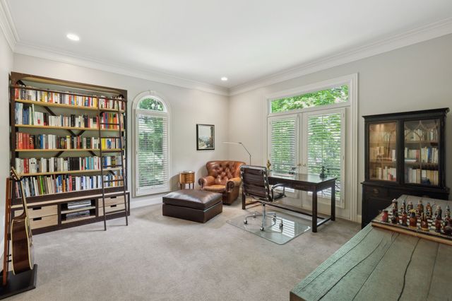 915 Calloway Dr, Brentwood, TN 37027