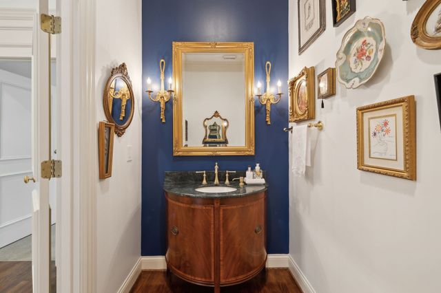 915 Calloway Dr, Brentwood, TN 37027