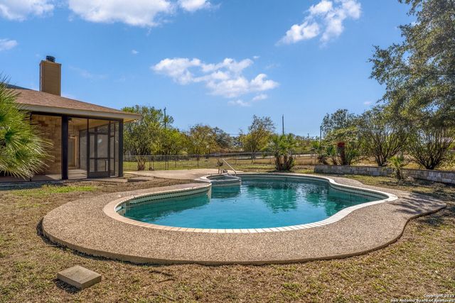 1911 Fm 1516, China Grove, TX 78263