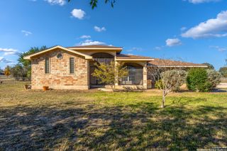 1911 Fm 1516, China Grove, TX 78263