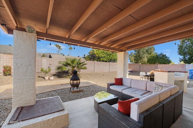 10610 S 42ND Place, Phoenix, AZ 85044