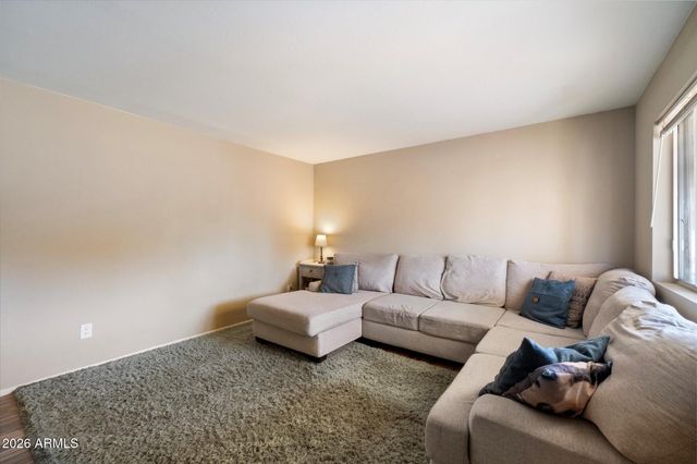 10610 S 42ND Place, Phoenix, AZ 85044