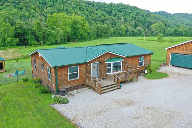 4264 1482 Highway, Oneida, KY 40972