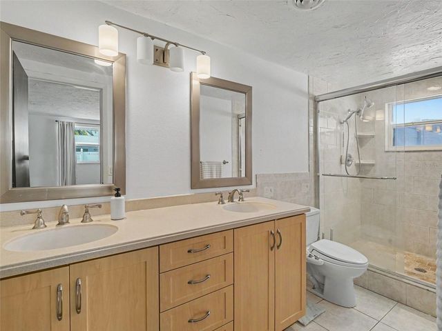 222 MALVERN DRIVE, Venice, FL 34293