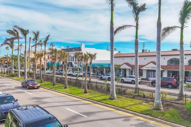 222 MALVERN DRIVE, Venice, FL 34293