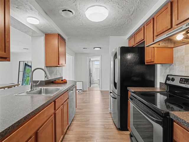 222 MALVERN DRIVE, Venice, FL 34293