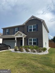 369 Amsterdam Way, Hampton, GA 30228