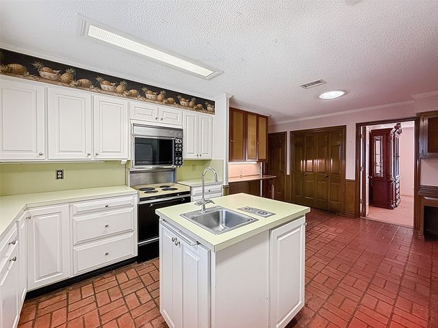 13001 Stonebridge Road, Argyle, TX 76226