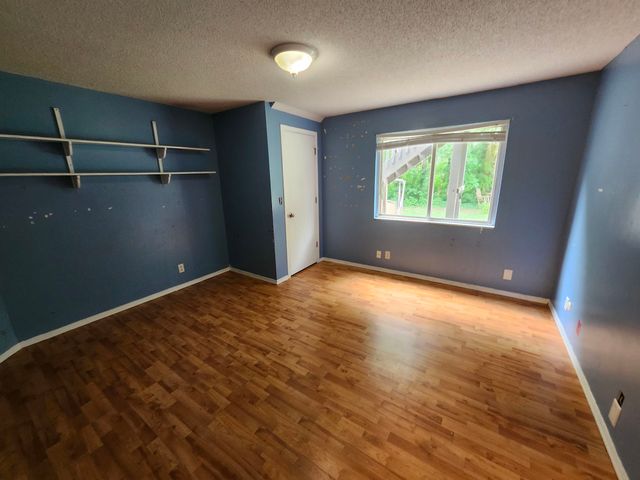 2211 S Glenhurst Ct, Andover, KS 67002